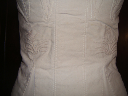 Trapunto Stays Front Waist Detail